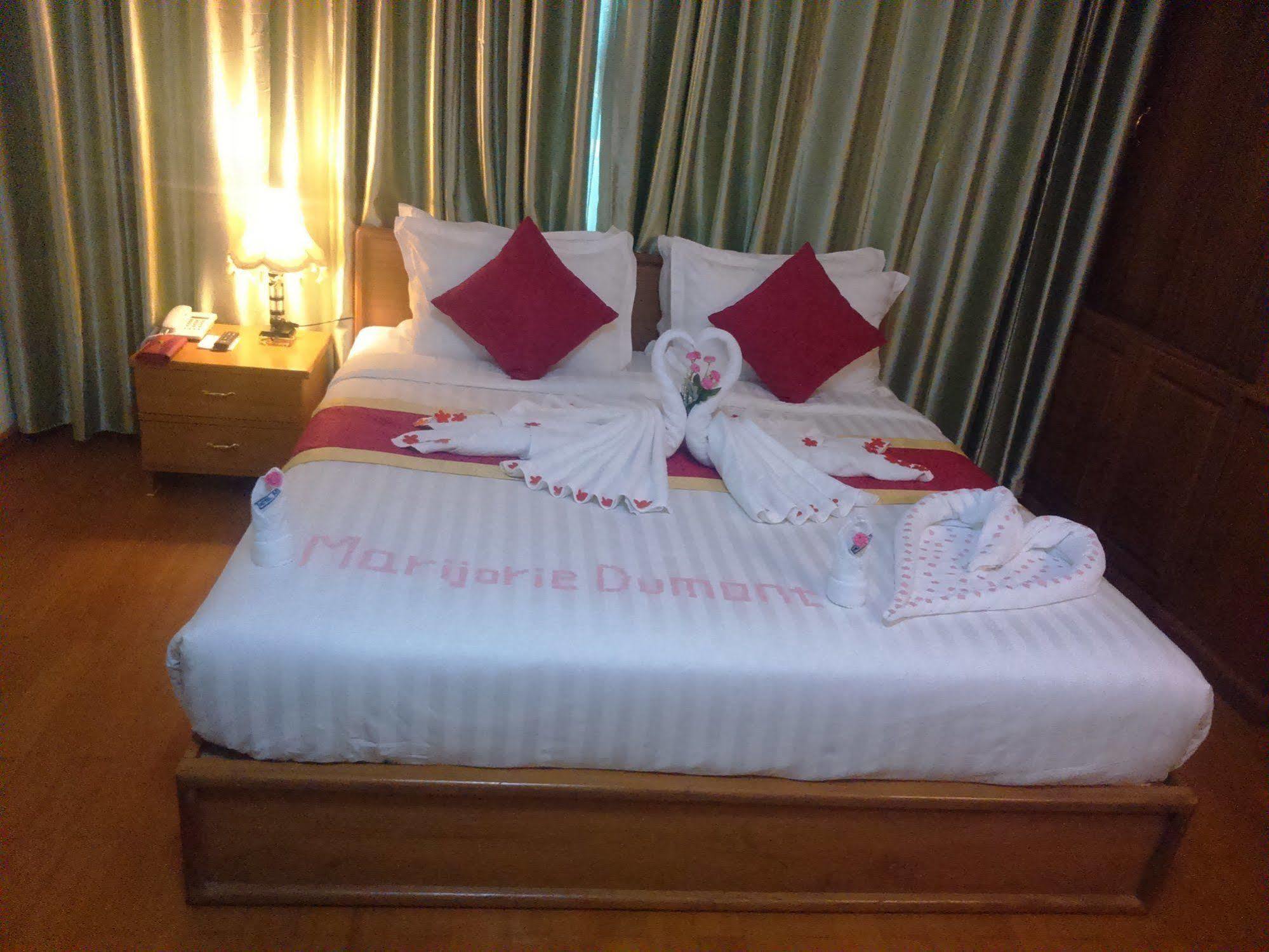 Hotel A1 Mandalay Extérieur photo